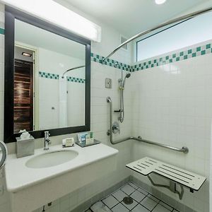 Double Room Ocean View Mobility Accessible